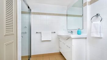 The Apartment Service HELP7 - Darwin Holiday 4