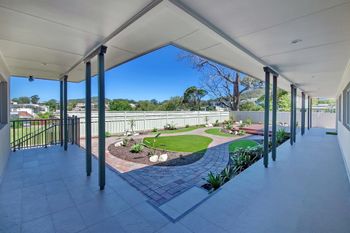 Government Road 13 - Darwin Holiday 1