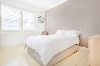 Picturesque Bellevue Hill 2BR Apt H452 - Darwin Holiday 4