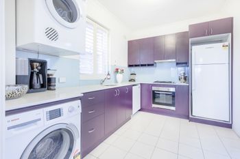 Picturesque Bellevue Hill 2BR Apt H452 - Darwin Holiday 6