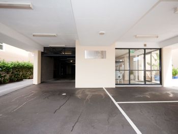 The Summit Unit 4 / 25 Tomaree Street - Darwin Holiday 4