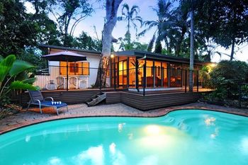 The Oak Beach Beachhouse - Darwin Holiday 0