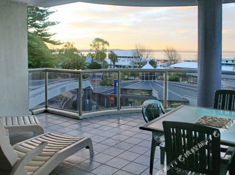 Nelson Towers Unit 8 / 71 Victoria Parade - Darwin Holiday 1