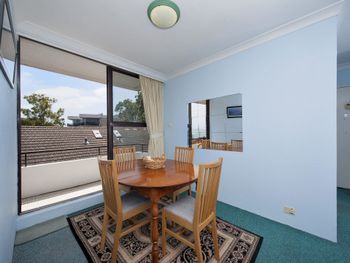 Bellevue Unit 7 / 4 Donald Street - Darwin Holiday 2
