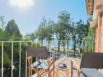 Canvas At Dutchies Beach - Darwin Holiday 0