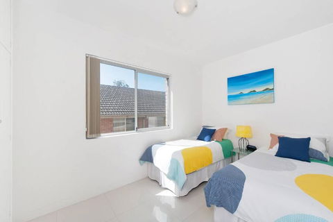 High Point Unit 4 / 4 Magnus Street - Darwin Holiday 4