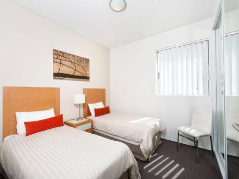 Cote DAzur Unit 7 / 61 Donald Street - Darwin Holiday 1