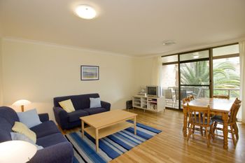 St George Unit 4 Nelson Bay - Darwin Holiday 0