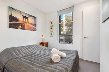 Surry Hills Modern Apartment 7 Bedford - Darwin Holiday 2