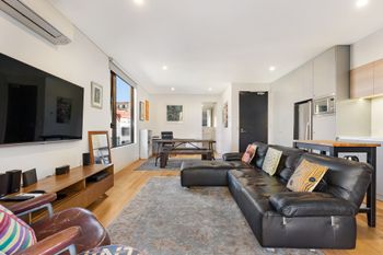 Surry Hills Modern Apartment 7 Bedford - Darwin Holiday 4