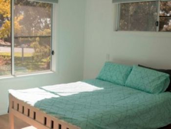 Spoilt People - Darwin Holiday 5