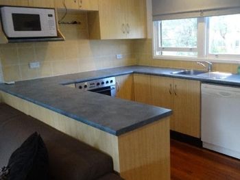 Lakeside Getaway - Darwin Holiday 1