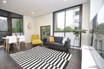 Sydney CBD 202 Bat Furnished Apartment - Darwin Holiday 1