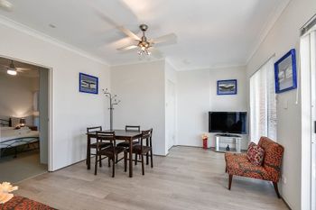 Renovated Apartment With Pool - Darwin Holiday 4