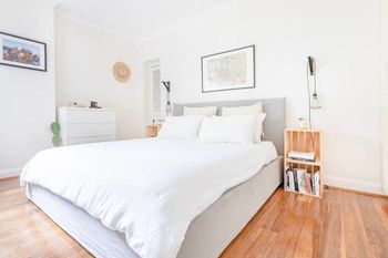 Bright Harbour Side 1 Bedroom Apartment - Darwin Holiday 3