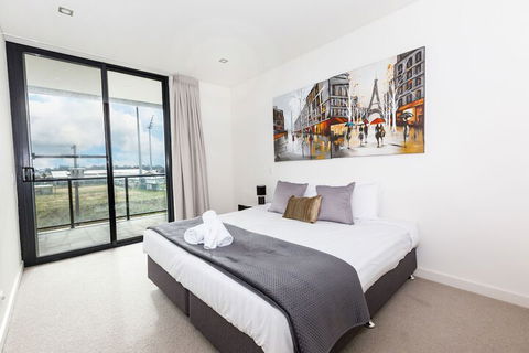 Trendy Self Contained City Apartment - Darwin Holiday 6