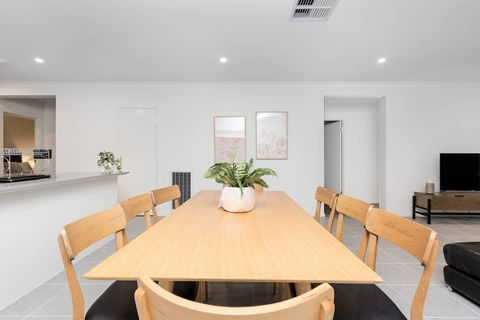 Resortstyle 4BR House With Parking@werribee - Darwin Holiday 5