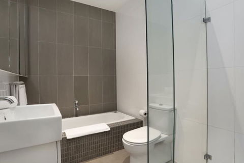 Kew Luxurious Townhouse - Darwin Holiday 4