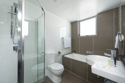 Astra Apartments Miller Street - Darwin Holiday 0
