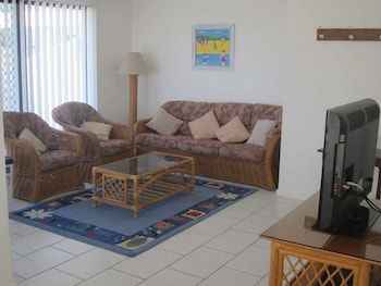 Hi Surf Unit 2 - Darwin Holiday 4