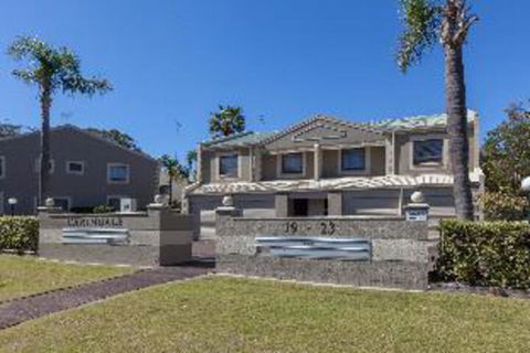 2 Bedroom Apartment Carindale - Darwin Holiday 1