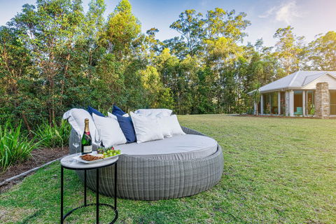 Salt Hinterland Retreat Q Stay - Darwin Holiday 2