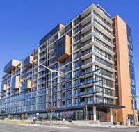 Nest at the hill - Darwin Holiday