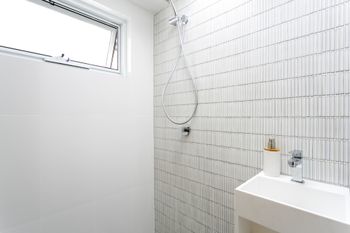 Spacious 3 Bedroom Minutes To CBD - Darwin Holiday 1
