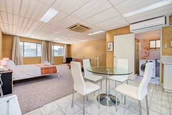 Conveniently Located Studio In Surfers Paradise - Darwin Holiday 2