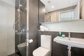 Central City Designer Pad - Darwin Holiday 6