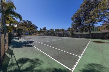 Carindale Unit 13 19 23 Dowling Street - Darwin Holiday 6