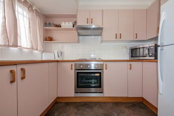 Carindale Unit 13 19 23 Dowling Street - Darwin Holiday 4