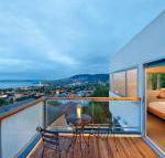 Library House - Darwin Holiday