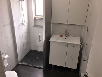 Wallis View Lakeside Family Retreat - Darwin Holiday 4