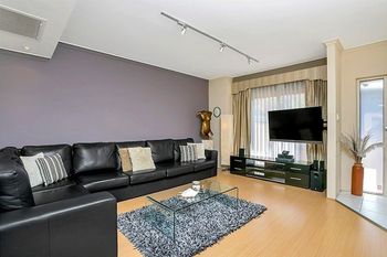 The Apartment Service BMN01 - Darwin Holiday 1