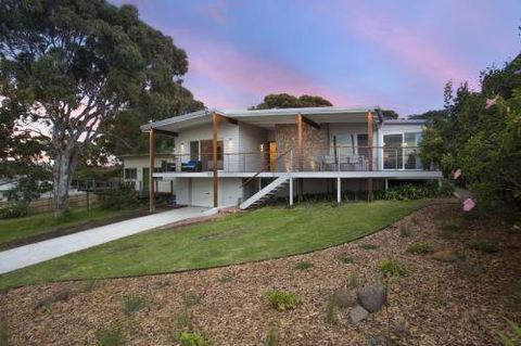 THE PERFECT BEACH HOUSE - Darwin Holiday 0