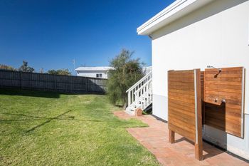 Toms Beach House - Darwin Holiday 3