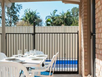 Seaclusion 2 2 Margaret Street - Darwin Holiday 2