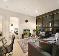 A Cozy 2BR CBD Apartment Near Bourke St. Mall - Darwin Holiday