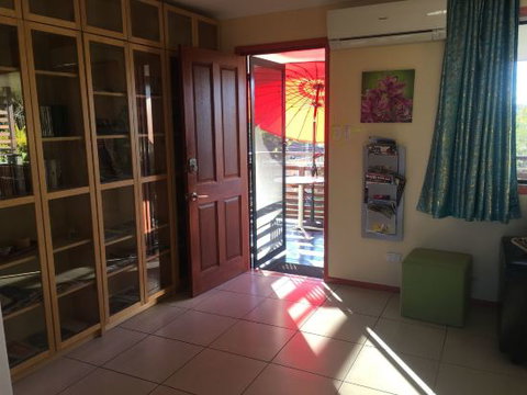 Westside Storey - Darwin Holiday 4