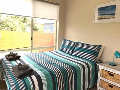 DAY DREAMING On DONLAN - Darwin Holiday 4