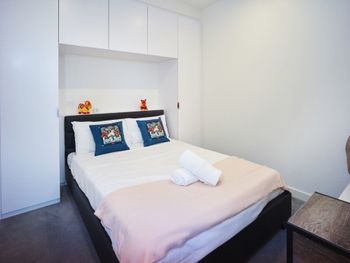 Elegant High Rise Apartment With An Unforgettable View - Darwin Holiday 6