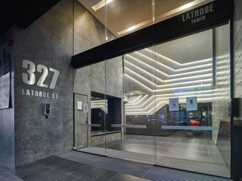 Elegant High Rise Apartment With An Unforgettable View - Darwin Holiday 3