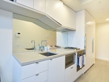 Elegant High Rise Apartment With An Unforgettable View - Darwin Holiday 5