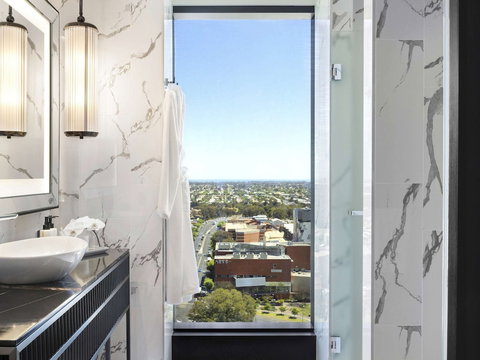 Sofitel Adelaide - Darwin Holiday 5