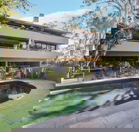 Cove Point - Darwin Holiday