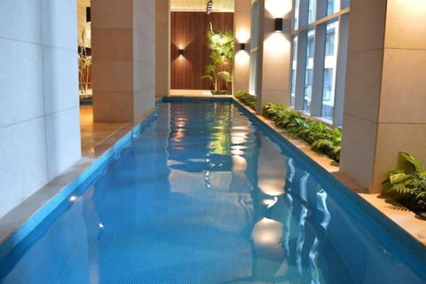 The Fifth - Darwin Holiday 0