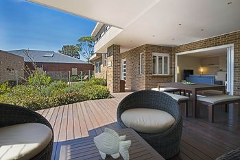 Blessings By The Sea - Darwin Holiday 6
