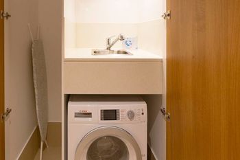 Compact Brisbane Pad With 2 Bedrooms - Darwin Holiday 6