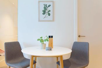 Compact Brisbane Pad With 2 Bedrooms - Darwin Holiday 2